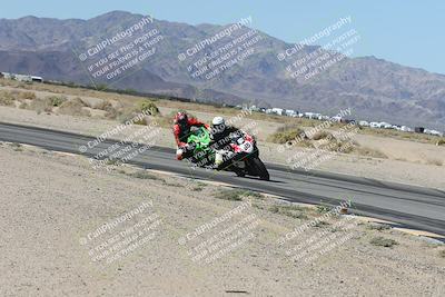 media/Oct-30-2025-Racers Edge (Thu) [[dabbdaf680]]/3-B Group/Session 3 (Turn 15 Inside)/